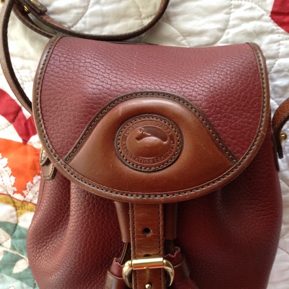 🔴SOLD🔴 Vintage Dooney & Bourke mini pouch - Picture 3 of 8